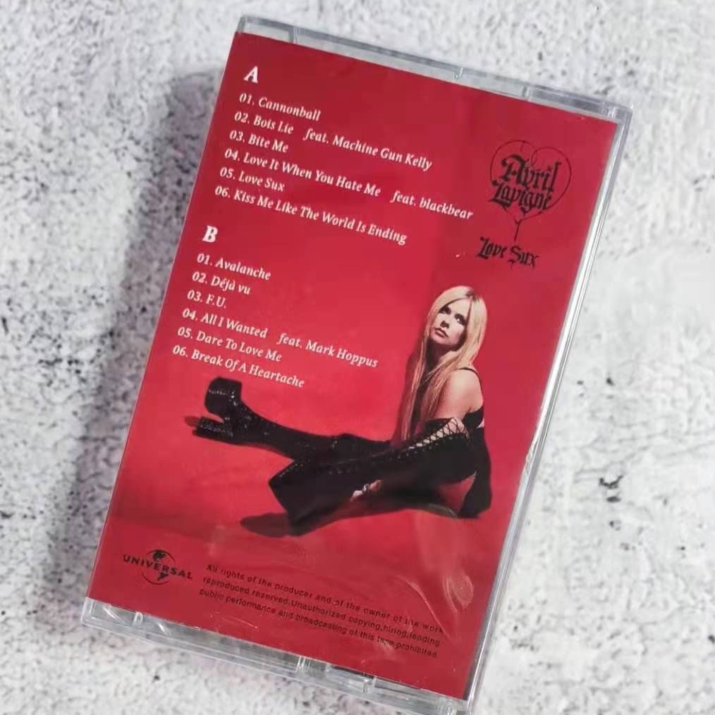 Avril Ramona Lavigne Music nas - Party Games Music recensione e prezzo