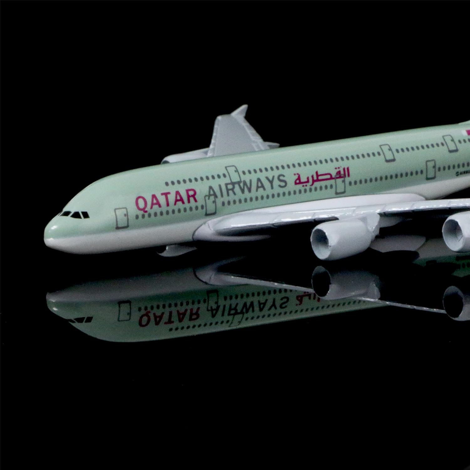 Modellino in Metallo di Aereo  - Party Games Bus recensione e prezzo
